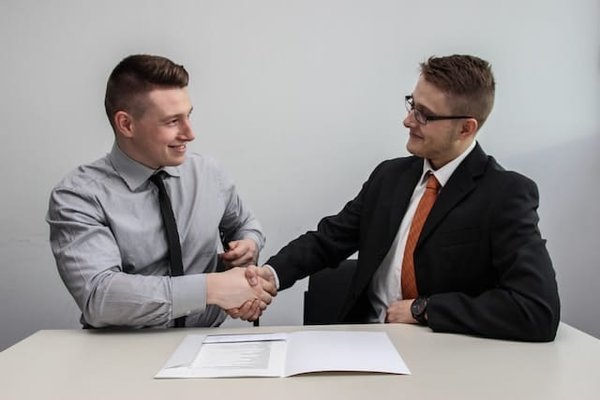 Quels sont les critères pour choisir un prestataire de services de qualité ?